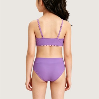 Minimalist Color-Block Two-Piece Swimsuit with Wavy-Edge Trim